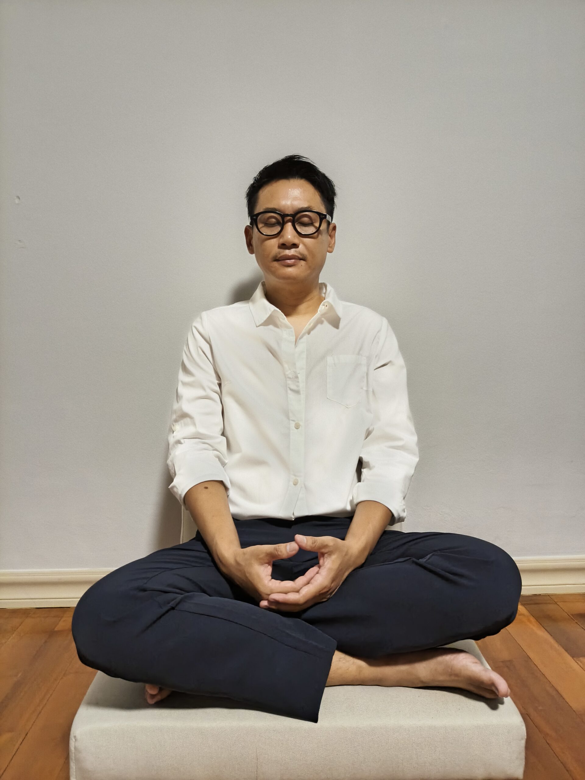 A man sitting and meditate